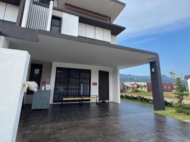 Terraced House for sale in Sendayan Village, Negeri Sembilan