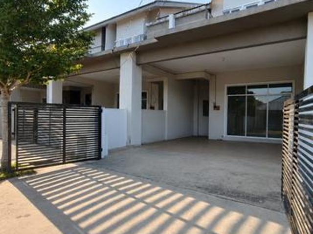 Terraced House for sale in Tringganu