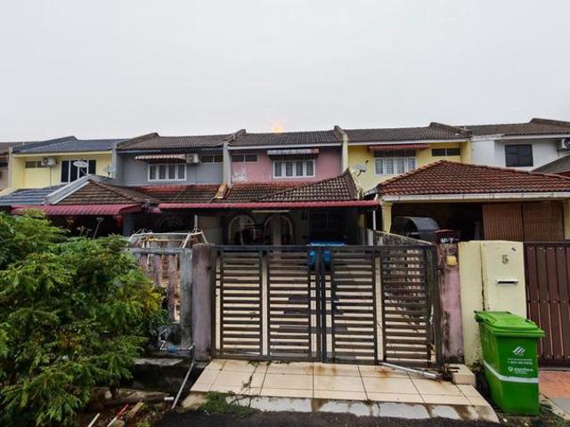 Terraced House for sale in Kuantan