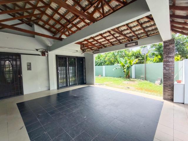 Terraced House for rent in Tanjong Sepat, Selangor