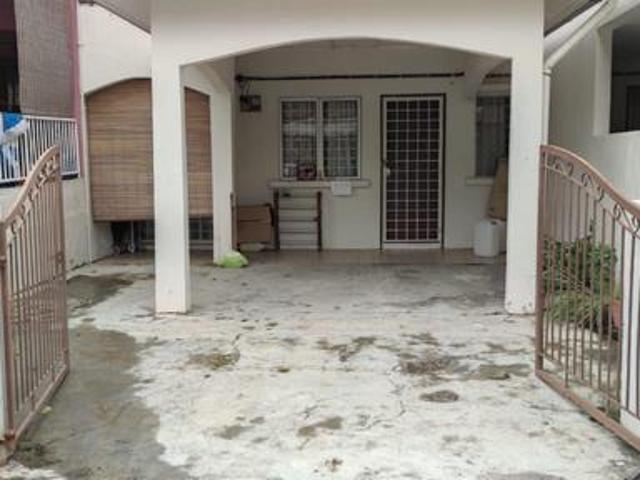 Terraced House for sale in Tanjong Sepat, Selangor