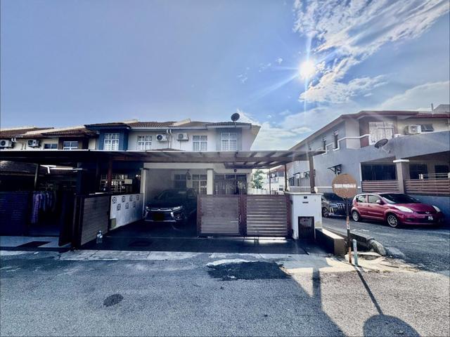 Terraced House for sale in Tanjong Sepat, Selangor