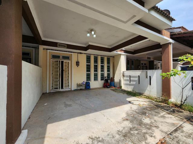 Terraced House for sale in Wellesley, Penang