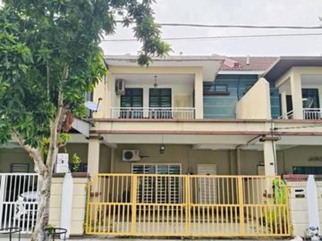 Terraced House for sale in Tringganu