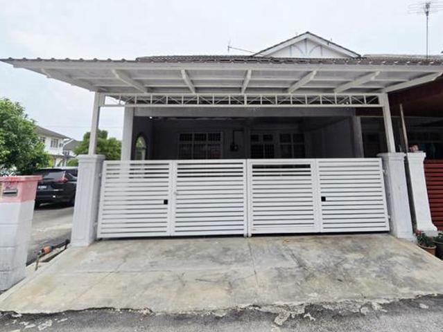 Terraced House for sale in Wellesley, Penang
