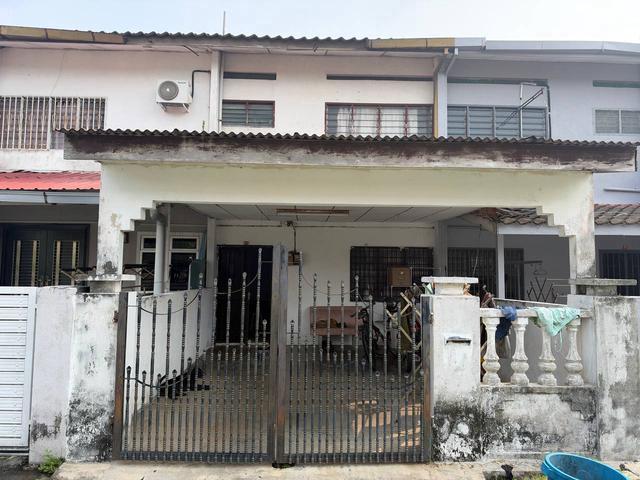 Terraced House for sale in Mambang Diawan, Kampar