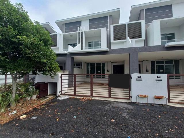 Terraced House for sale in Simpang, Taiping