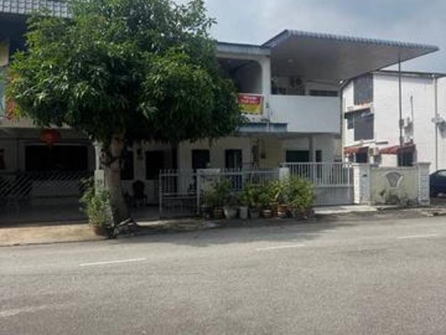 Terraced House for sale in Wellesley, Penang