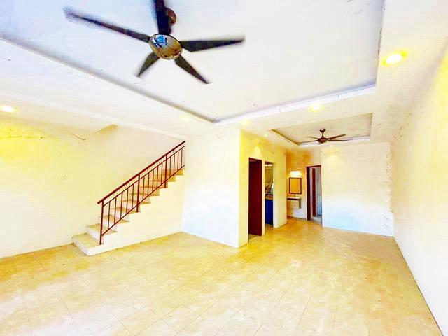Terraced House for sale in Banting, Selangor