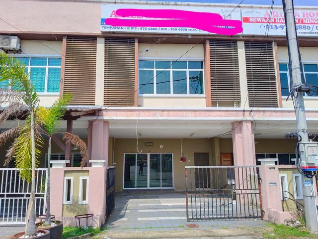 Terraced House for sale in Tringganu