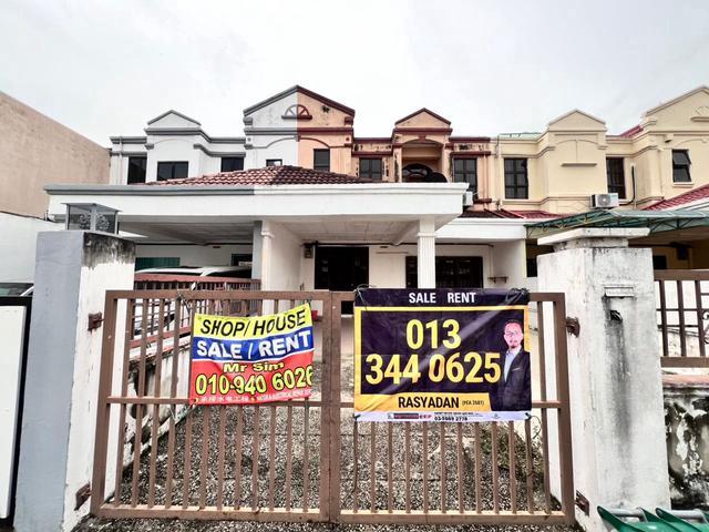 Terraced House for sale in Nilai, Negeri Sembilan