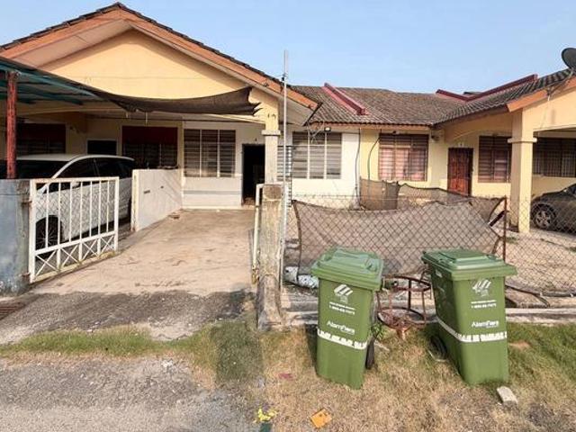 Terraced House for sale in Kuantan