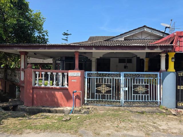 Terraced House for sale in Tringganu