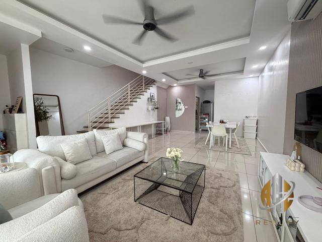 Terraced House for sale in Wellesley, Penang