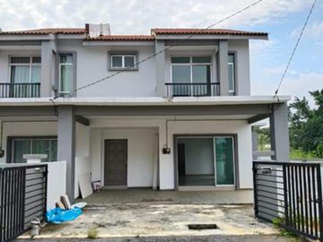 Terraced House for sale in Tringganu