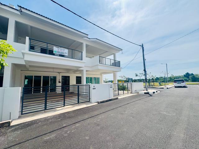 Terraced House for sale in Wellesley, Penang