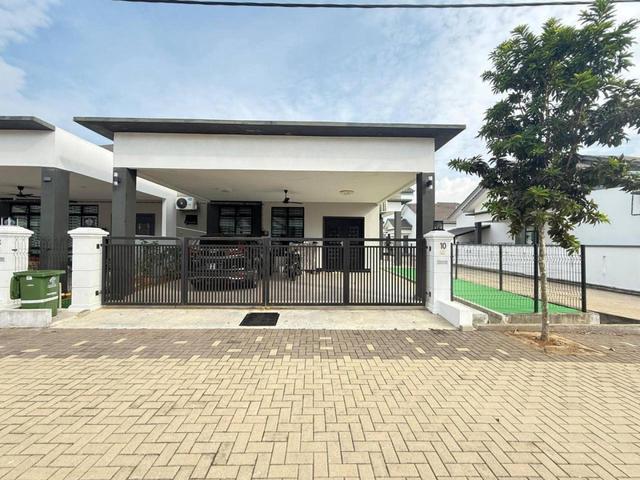 Terraced House for sale in Kuantan