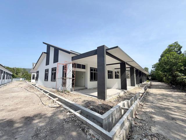 Terraced House for sale in Tringganu