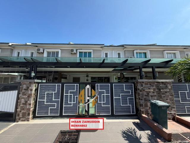 Terraced House for sale in Wellesley, Penang