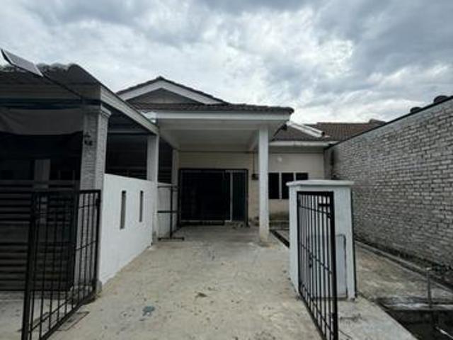 Terraced House for sale in Temerloh