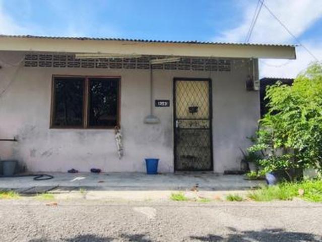 Terraced House for sale in Wellesley, Penang