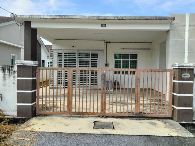 Residential House for sale in Kuala Kedah, Kedah
