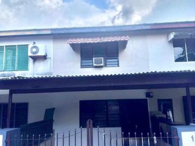 Terraced House for sale in Kuantan