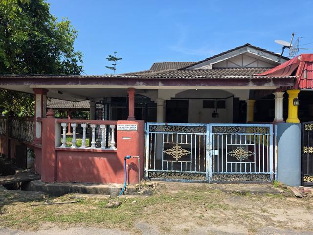 Terraced House for sale in Tringganu