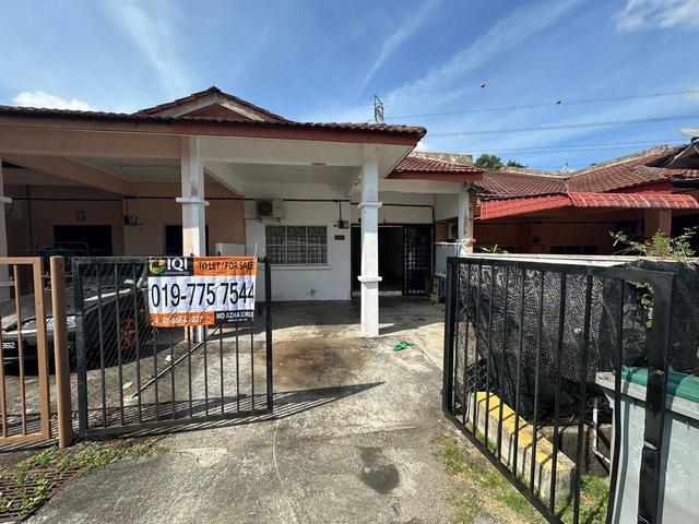 Terraced House for sale in Cheng, Malaka