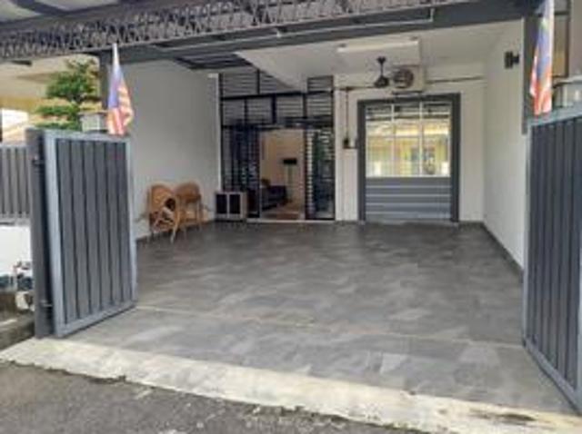 Terraced House for sale in Mukim 16, Tena