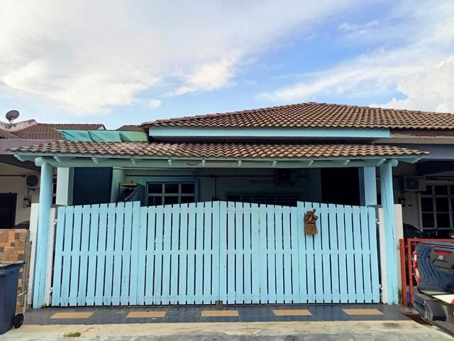 Terraced House for sale in Semabok, Malaka