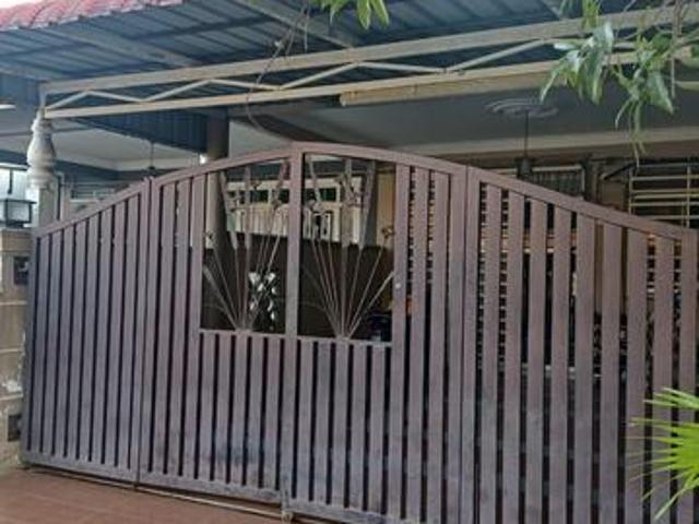Terraced House for sale in Kuantan