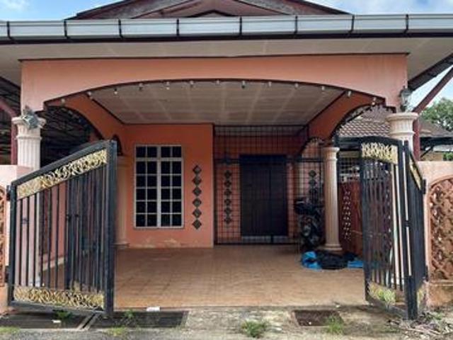 Terraced House for sale in Tringganu