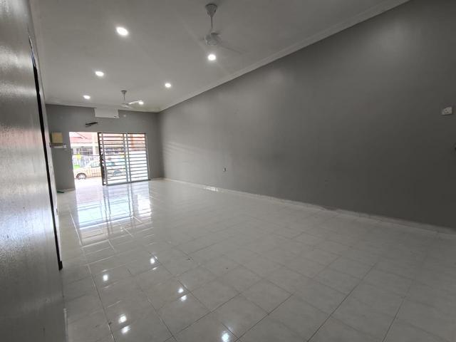 Terraced House for sale in Kuantan