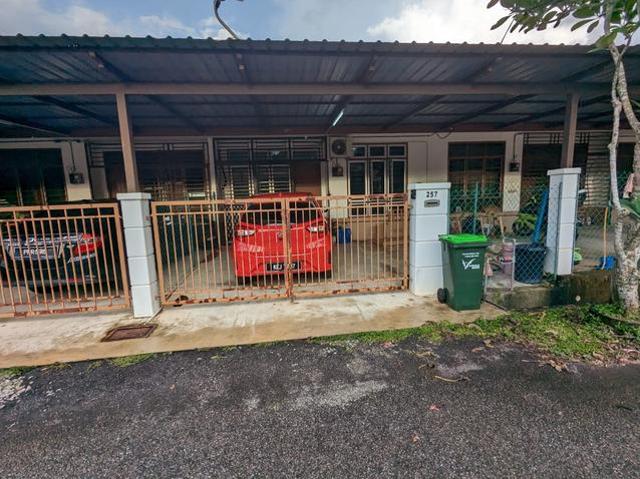Terraced House for sale in Pendang