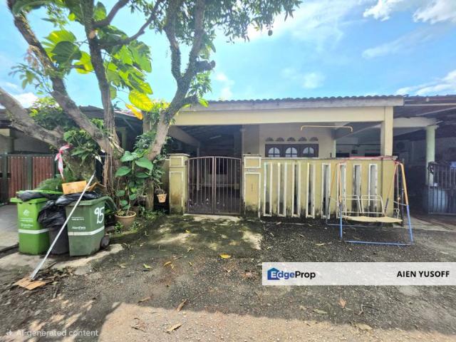 House for sale in Balok, Pahang