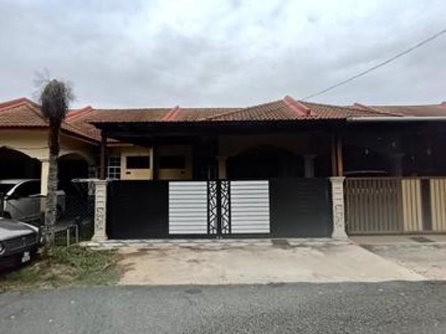 Terraced House for sale in Tringganu