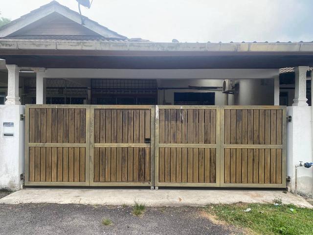 Terraced House for sale in Tringganu