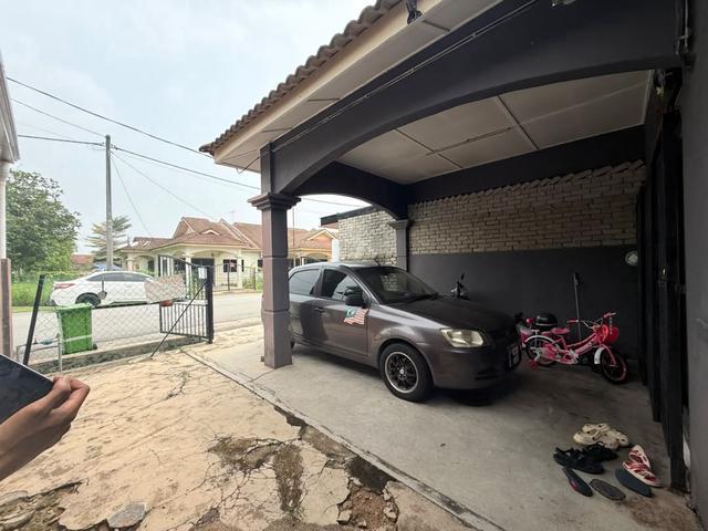 Terraced House for sale in Pekan