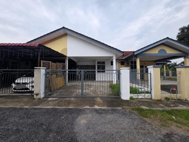 Terraced House for sale in Sri Rusa, Negeri Sembilan