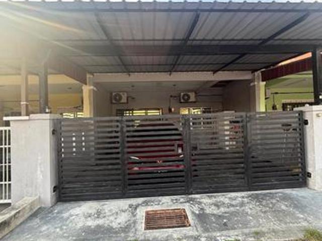 Terraced House for sale in Banting, Selangor