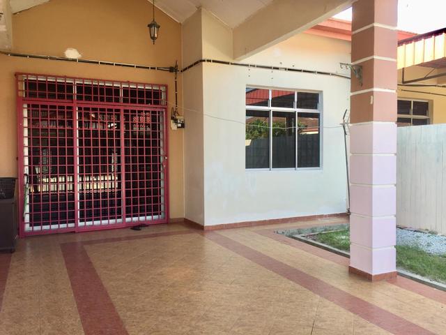 Terraced House for sale in Batu Pahat, Johor