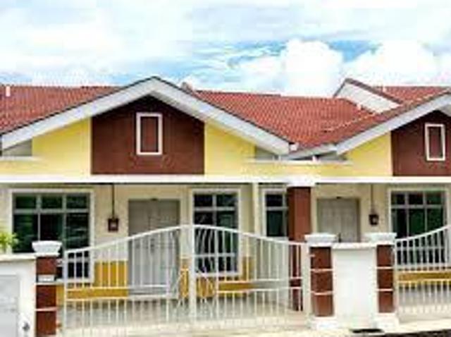 Terraced House for sale in Malaka