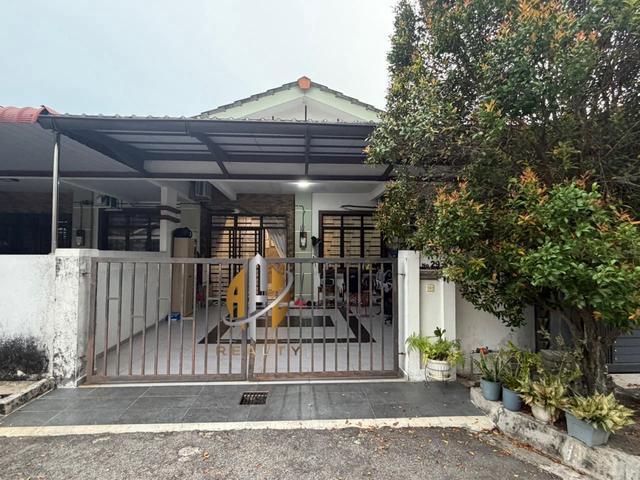 Terraced House for sale in Wellesley, Penang