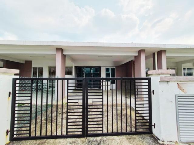 Terraced House for sale in Sendayan Village, Negeri Sembilan
