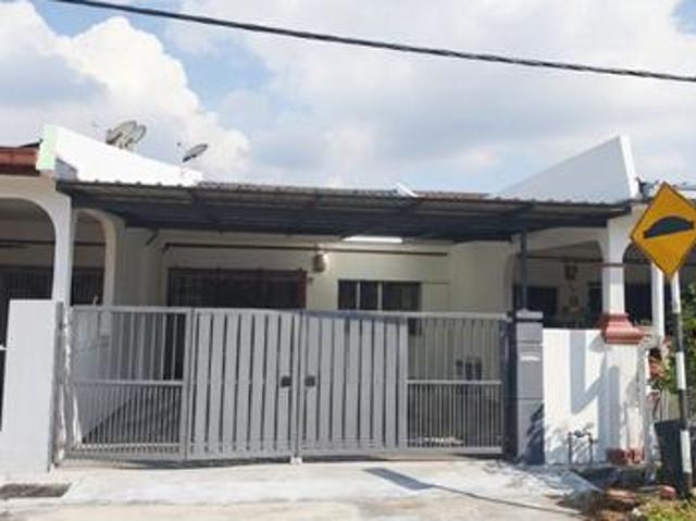 Terraced House for sale in Telok Mas, Malaka