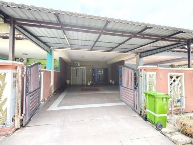 Terraced House for sale in Kuantan