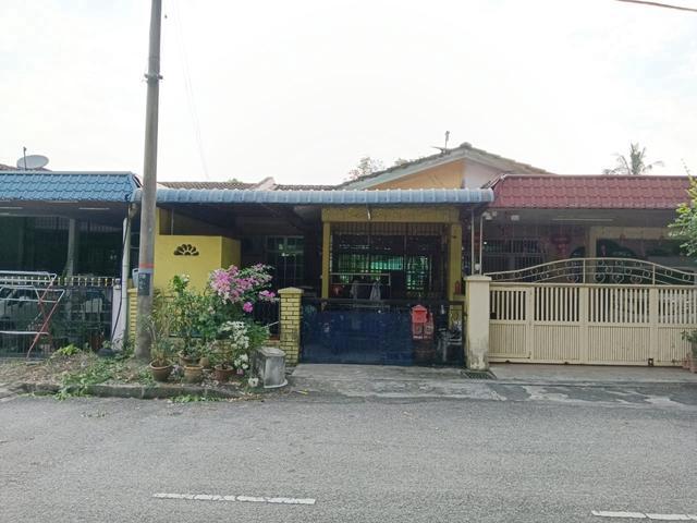 Terraced House for sale in Wellesley, Penang
