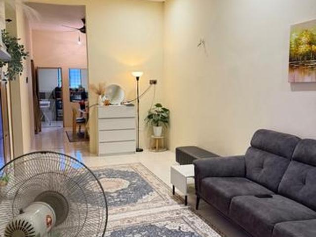 Terraced House for sale