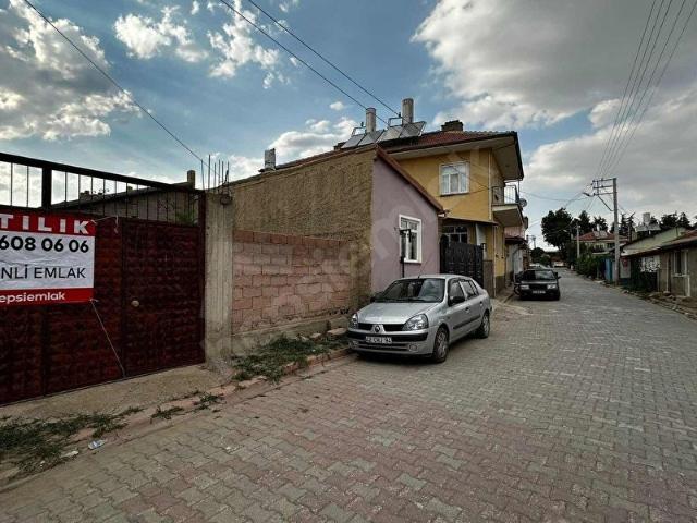 Karahüyük, Akşehir içerisinde satılık Arsa